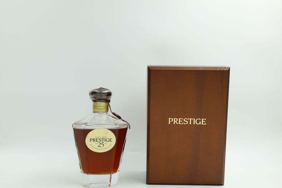 羅芙奧| 《Suntory Prestige 25 Years Old》 羅芙奧台北2022秋季藏酒